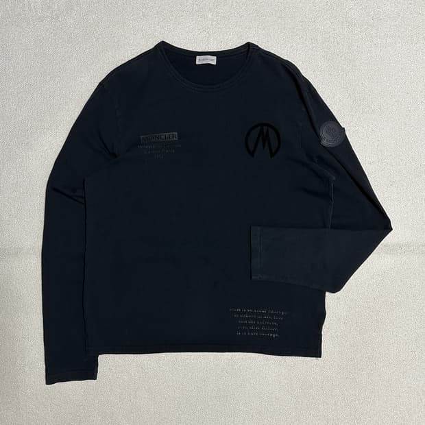 몽클레어 마글리아 롱슬리브 티셔츠