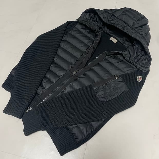 몽클레어 후드 니트패딩 M (95~100)