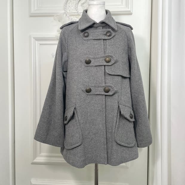 ROYAL PARTY gray button point pocket fla