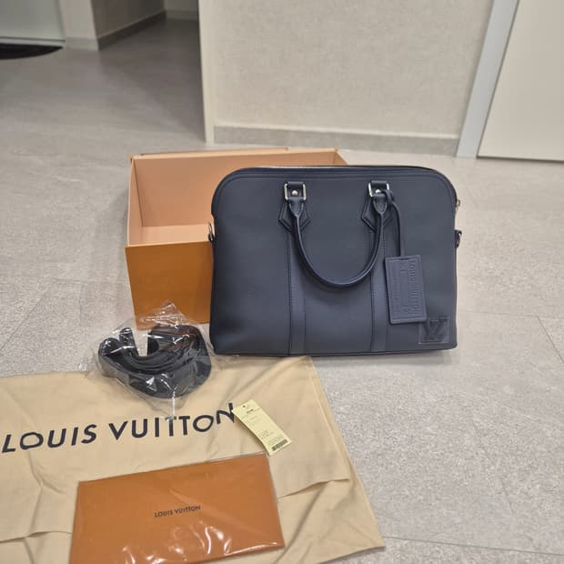 루이비통 에어로그램 서류기방,토트백 미사용 선물가능 영수증제외풀박