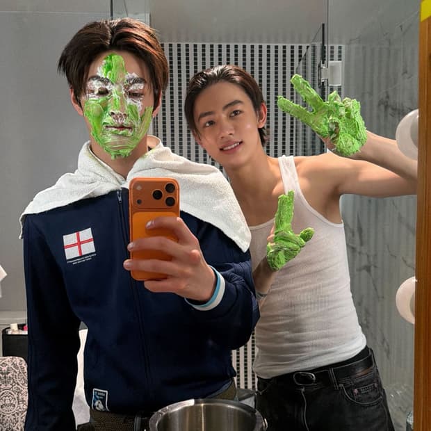 아디다스 잉글랜드 베켄바우어 저지(코르티스 건호 착용)