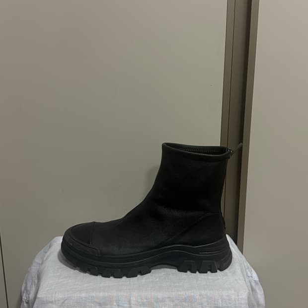 Verawang 베라왕 램스킨 기모 앵클 부츠 240