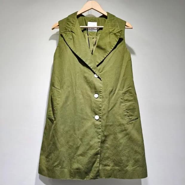 구호(KUHO) 카키 롱 베스트 ~55반