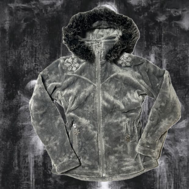 Snowflake point fur zip-up 눈 울프조 퍼 후드집업