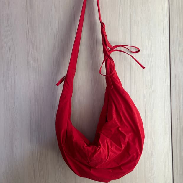 코스 스트링 크로스백