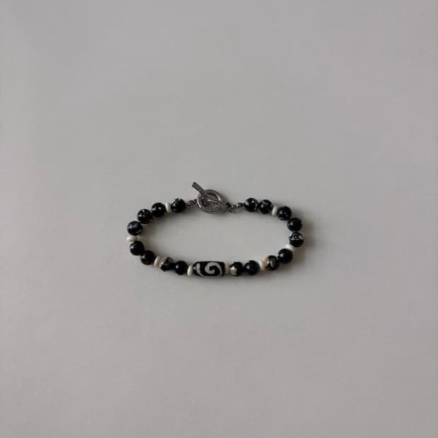 handmade bracelet - 02. spiral 2