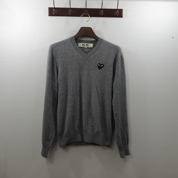 L 꼼데가르송 남성 그레이 블랙와펜 얇은 브이넥 니트 스웨터