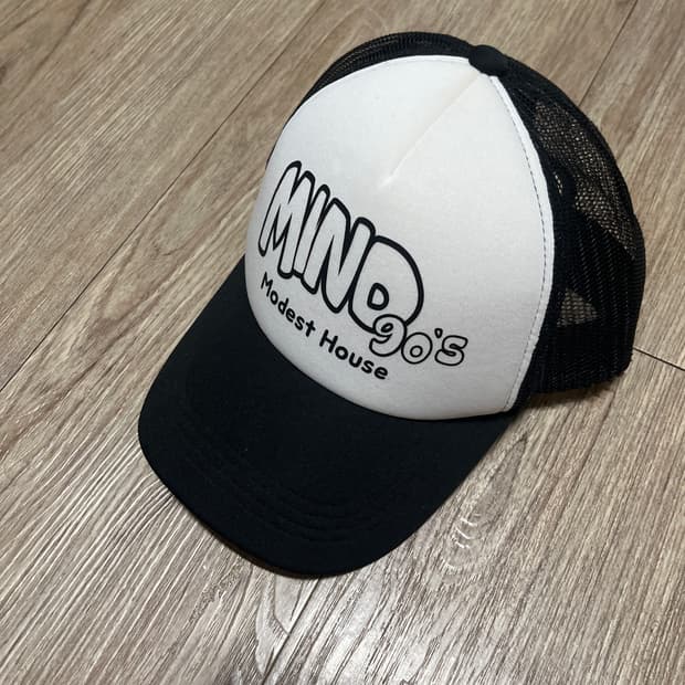 마인드90s X 모디스트 하우스 콜라보 메쉬캡 볼캡 mind 90’s m
