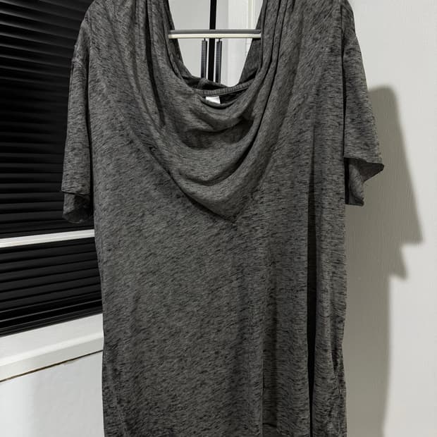 H&M 루즈핏 후드 반팔 티셔츠 주름 디자인