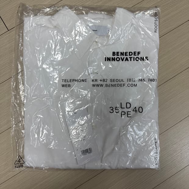 그라프페이퍼 브로드 오버사이즈드 레귤러 카라 셔츠 화이트 Free 새상품