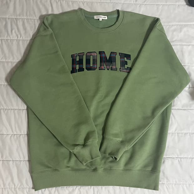 HomebodyThings HOME Sweatshirt (GREEN)