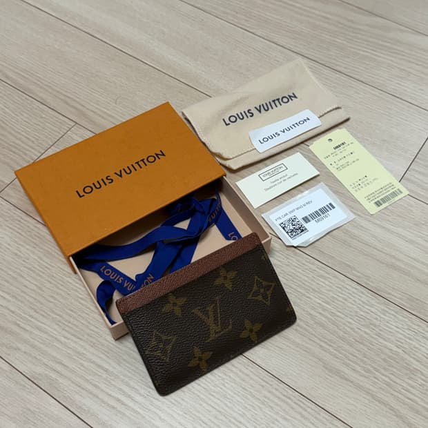 루이비통 카드지갑