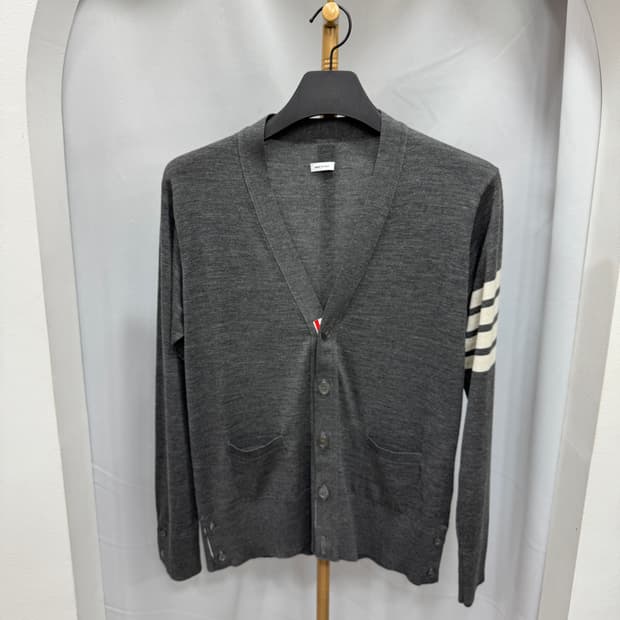 톰브라운 메리노 가디건 2사이즈 