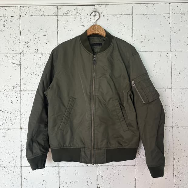 M 유니클로 ma-1 항공점퍼 올리브