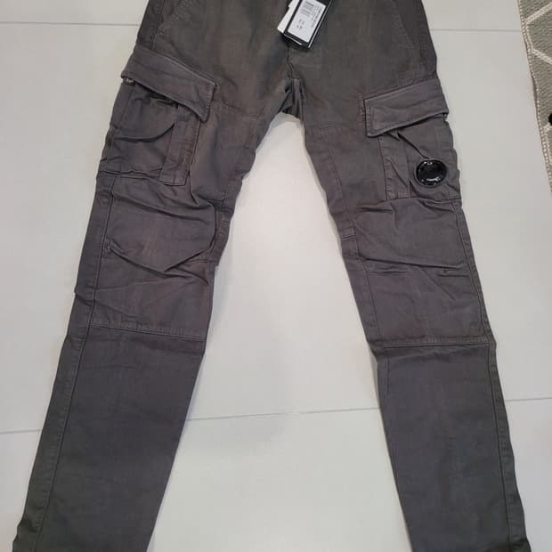 cp company 씨피컴퍼니 렌즈 카고 팬츠 (스트레치 새틴) - 슬림