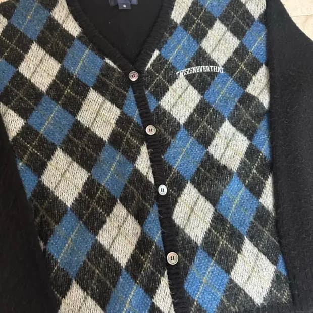 디스이즈네버댓 아가일 가디건 M