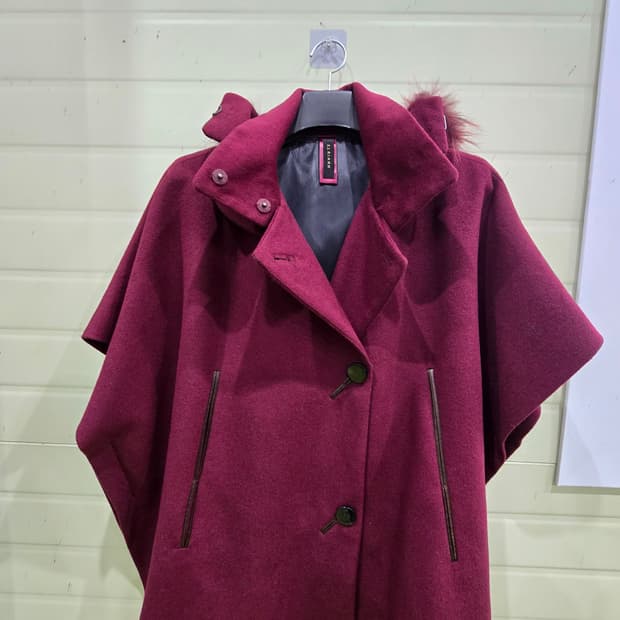 버건디 케이프 모직 코트 FREE