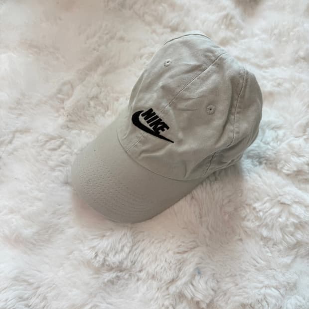 나이키 헤리티지86 퓨추라 볼캡