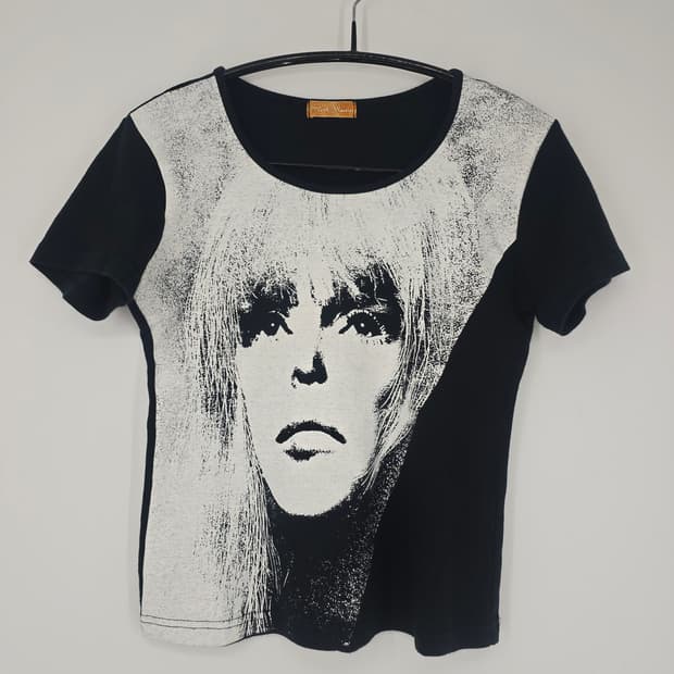 Y2K 얼굴 프린팅 반팔 티셔츠 블랙/화이트