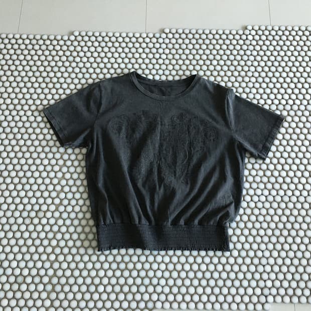 vintage wash crop tee