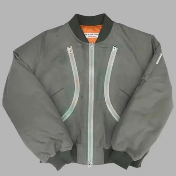 더뮤지엄비지터 ma1 점퍼