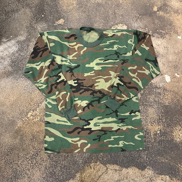 빈티지 90s 우드랜드 카모 롱 슬리브 