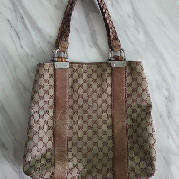 구찌 뱀부 위빙핸들 토트백