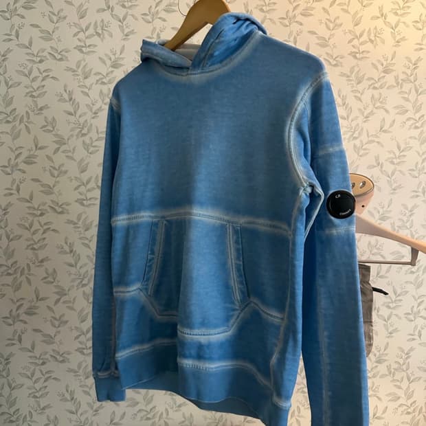 C.P. Company 하늘색 후드티 (90-95) 22FW