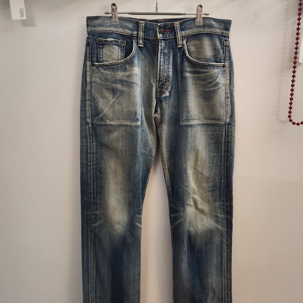 에드윈 페이딩 워싱 데님 진