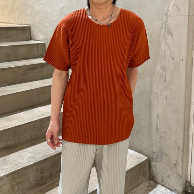 옴므 플리세 이세이 미야케 베이직 플리츠 반팔티