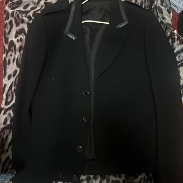 넘버나인 06 noir 자켓