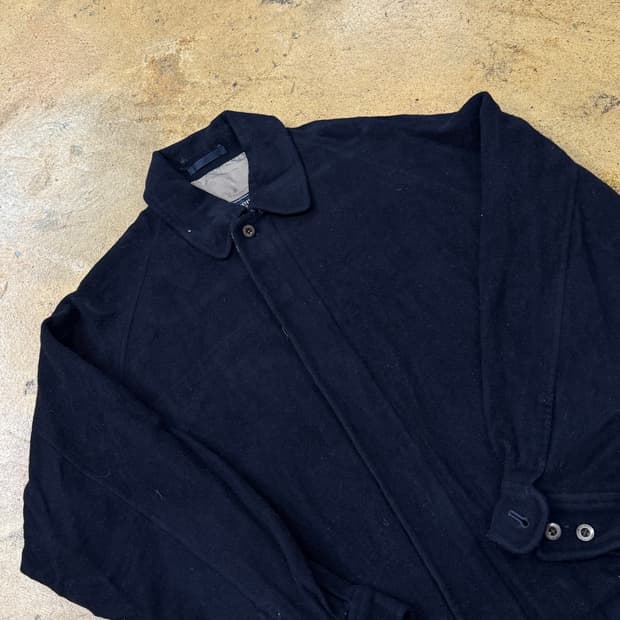 [정품/XL] 버버리 블랙 컬러 숏 코트 b16