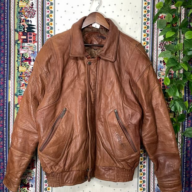 플레이보이 레더 봄버