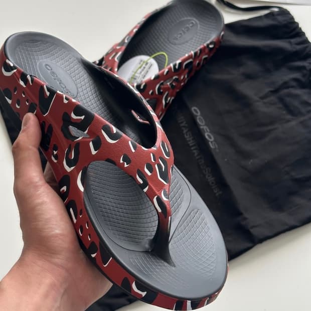 last one/flip-flop leopard