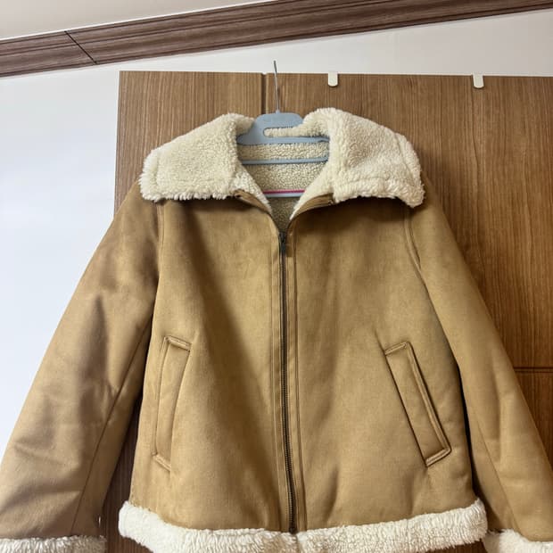 유니클로 무스탕 