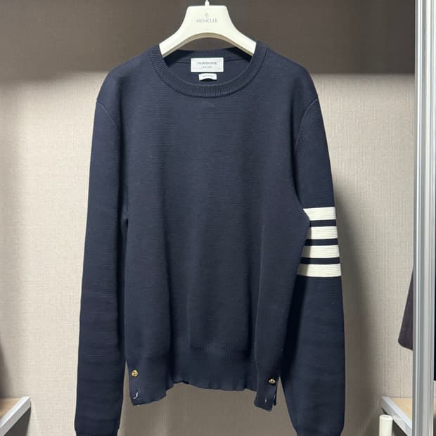 톰브라운 밀라노 스티치 사선 완장 니트 네이비 3