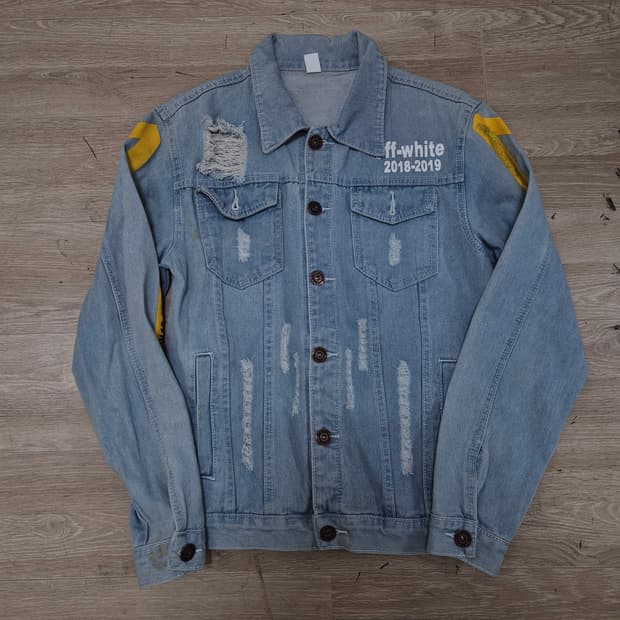 오프화이트 18-19 FW 애로우 빅프린팅 데님 청자켓 L(100)