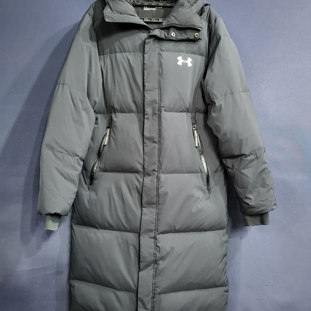 언더아머 덕다운패딩