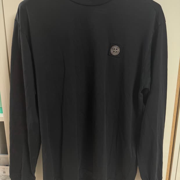 23ss 스톤아일랜드 블랙 롱슬리브 L