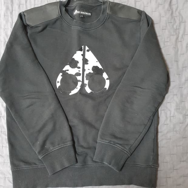 무스너클 맨투맨