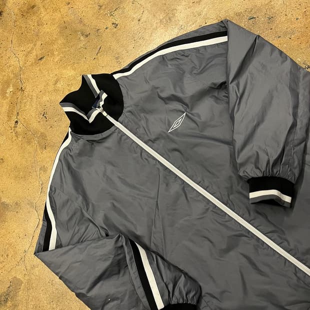 [정품/100] 엄브로 트랙 자켓 그레이 b19