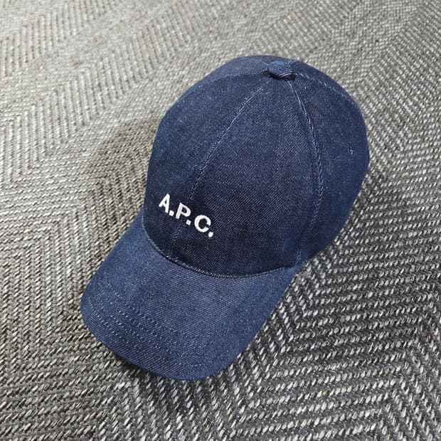 아페쎄 APC 데님 볼캡