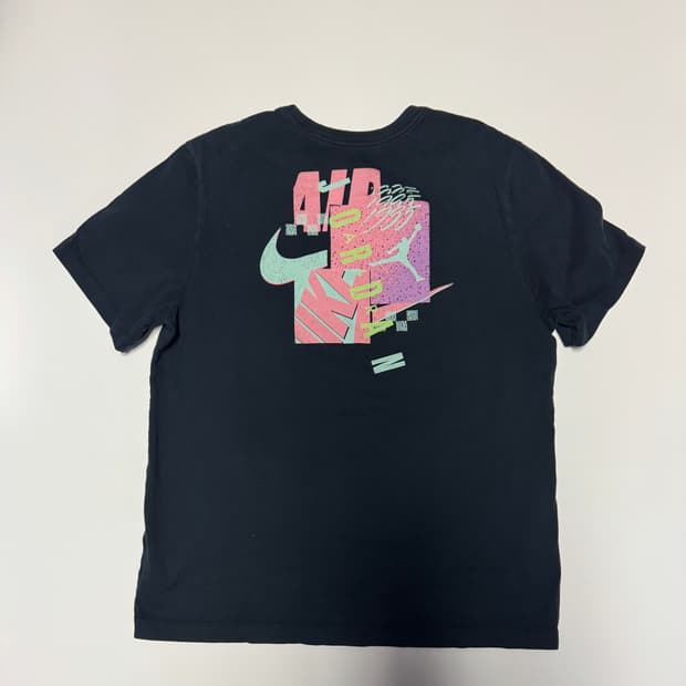 나이키 조던 빈티지 뒷 프린팅 반팔 티셔츠 L 블랙