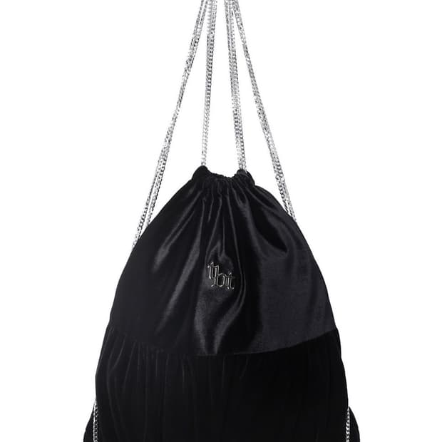 쓰리타임즈 벨벳 체인 백팩