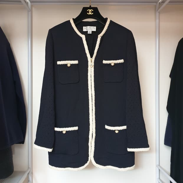 ST.JOHN 센존 컬렉션라인 럭셔리 진주&니트트림 패치포켓 집업 자켓