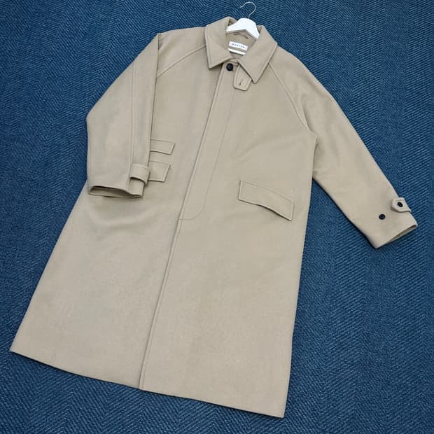 [L] 비슬로우 캐시미어 발마칸 코트