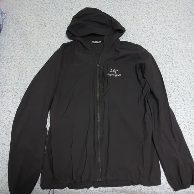 아크테릭스 스쿼미시 후디 블랙 M