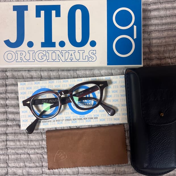 Jto 줄리어스타르트옵티컬 레드우드 44사이즈