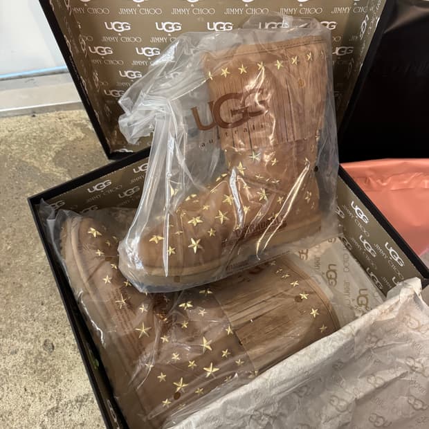 Jimmy Choo Ugg Boots/ 7