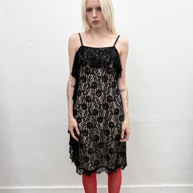 스포츠스 플로럴 레이스 슬립 드레스